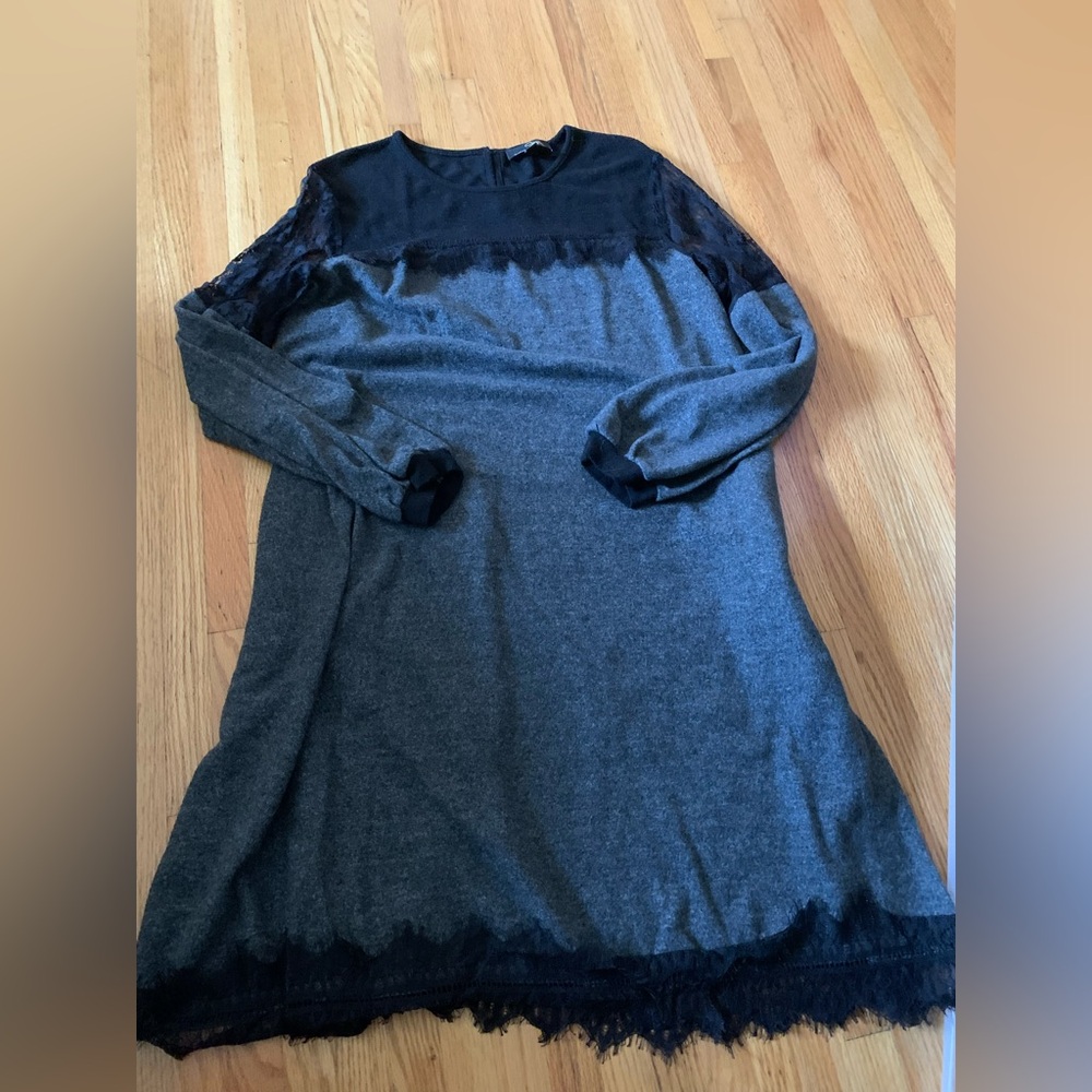 Women’s Suzanne Betro lace black and grey dress